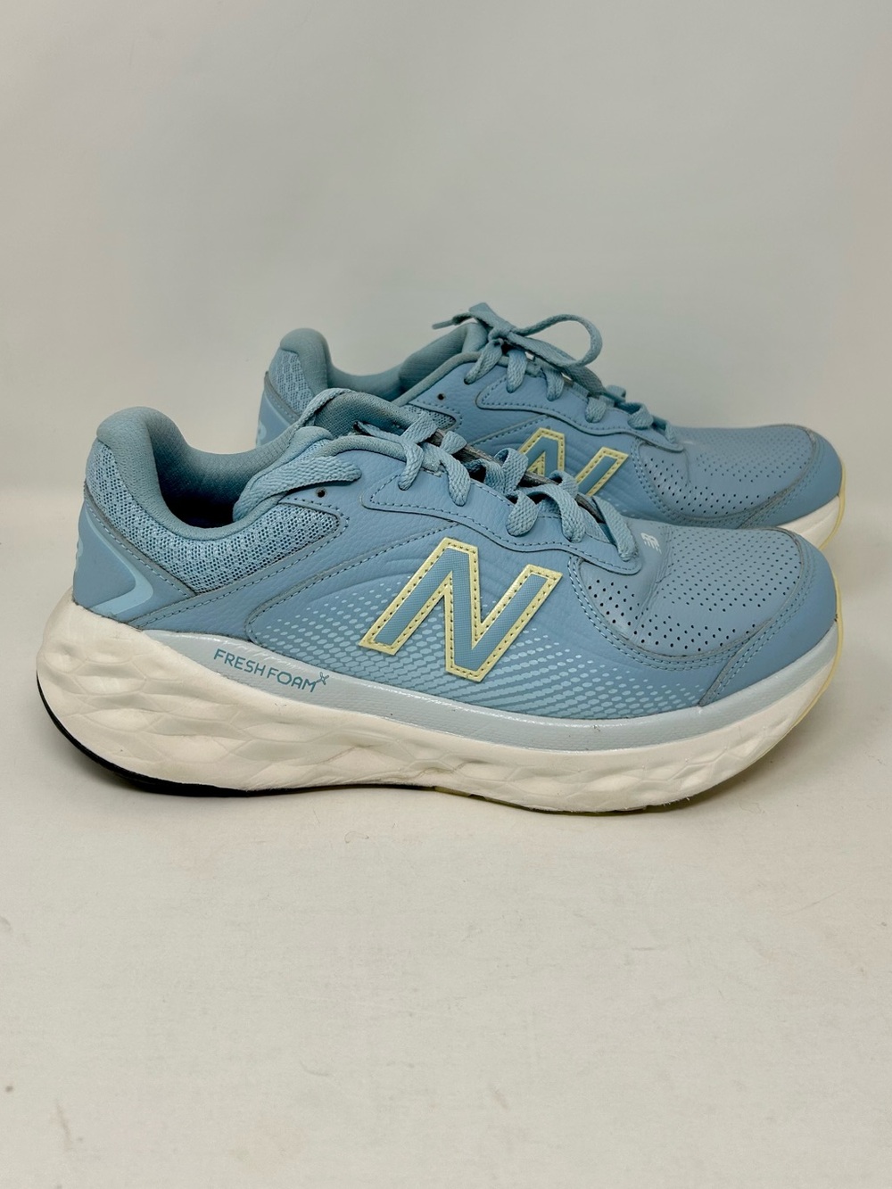 New Balance Fresh Foam 840V1 Athletic Shoe Women's Size 8